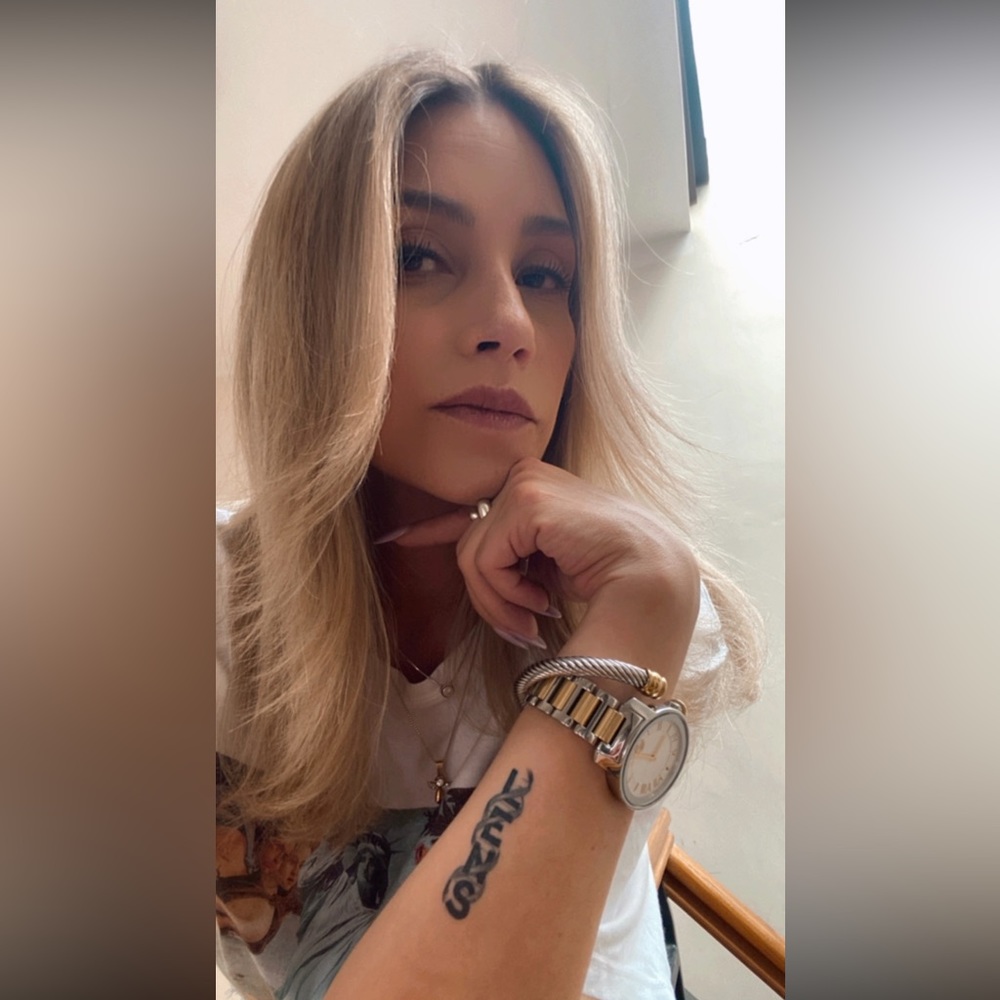 Meet your Posher, Mariel